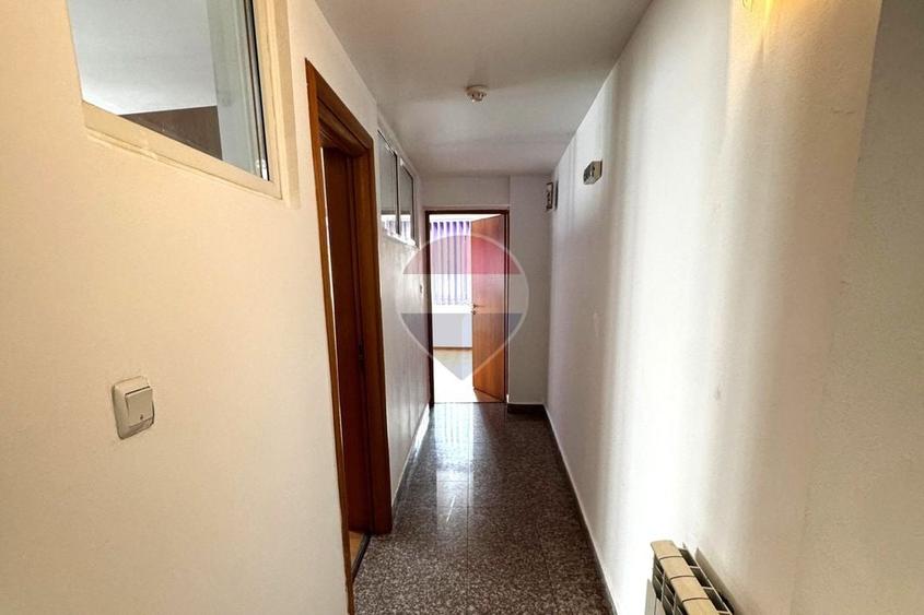 Birou, de 285 mp, în Cotroceni