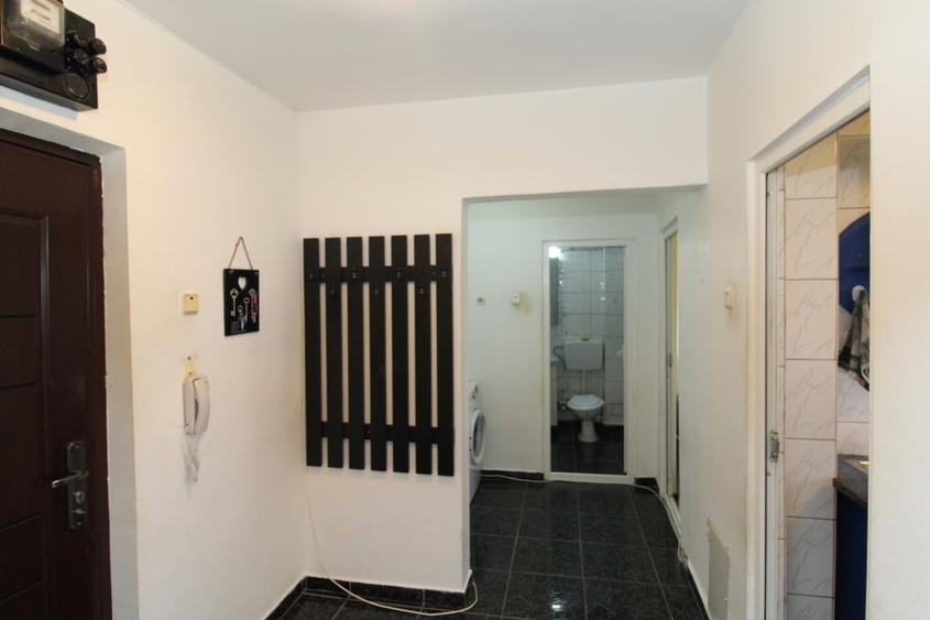 Apartament cu 2 camere decomandat în Tomis Nord