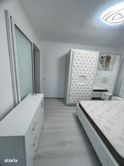 Apartament cu 2 camere semidecomandat în Calea Galați