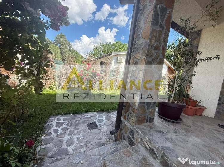 Casă cu 4 camere cu Teren 578 Mp în Central