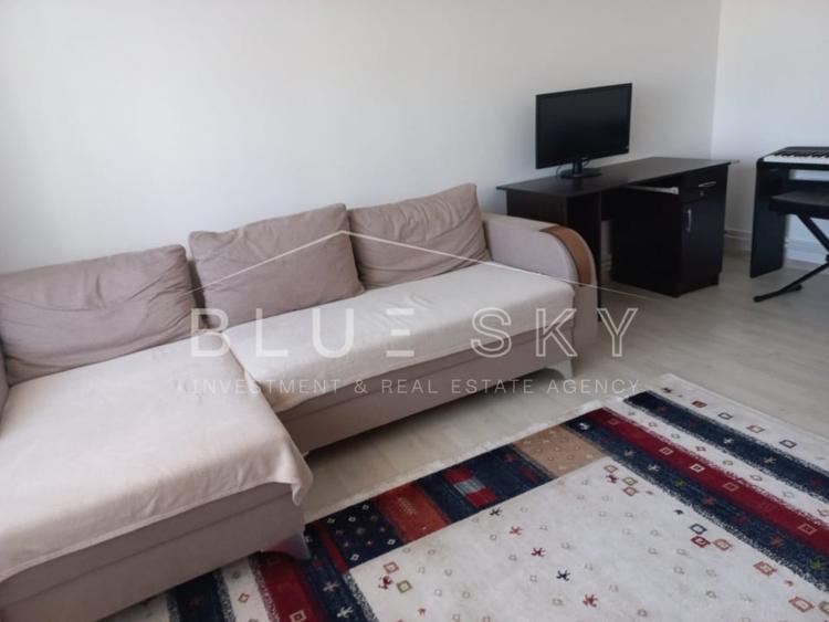 Apartament cu 2 camere decomandat, mobilat în Primo