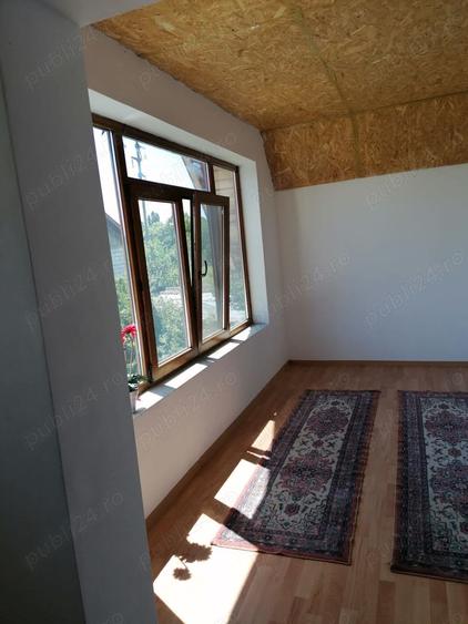 Casă cu 4 camere cu Teren 1758 Mp în Ștefănești