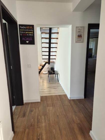 Apartament cu 2 camere semidecomandat, mobilat în Valea Lupului