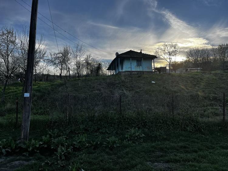 Spațiu comercial, de 1,700 mp, în Rediu