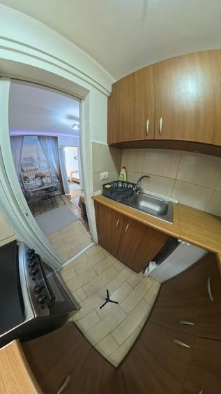 Apartament cu 2 camere semidecomandat în Central