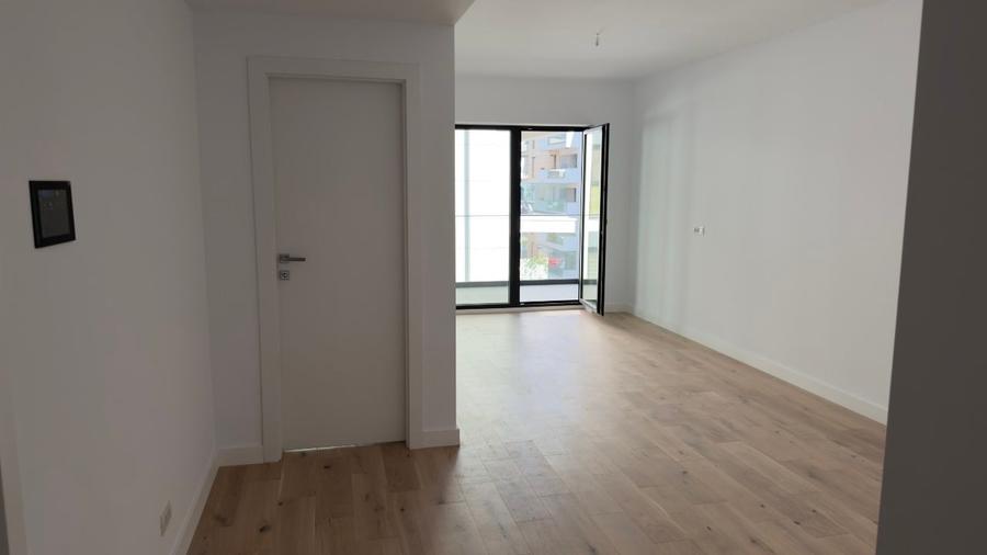 Apartament cu 2 camere decomandat în Străulești