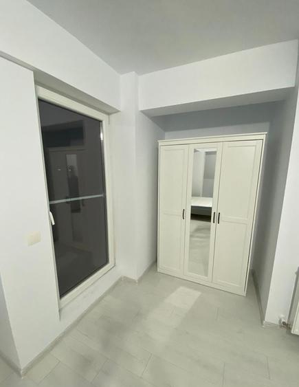 Apartament cu 2 camere semidecomandat, mobilat în Otopeni