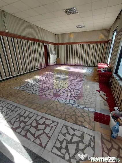 Spațiu comercial, de 105 mp, în Basarabia