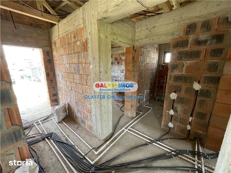 Casă cu 3 camere cu Teren 400 Mp în Crevedia