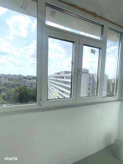 Apartament cu 2 camere decomandat în Berceni