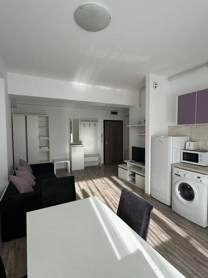 Apartament cu 2 camere decomandat în Mamaia