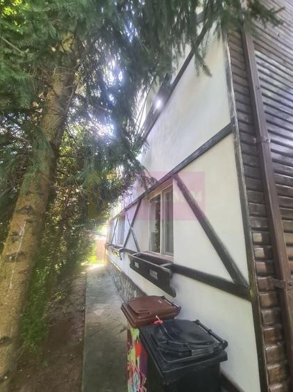 Duplex cu 4 camere cu Canalizare în Brebu