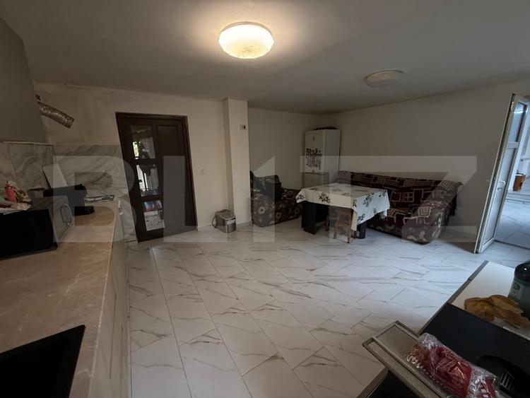 Casă individuală cu 3 camere cu Teren 597 Mp în Băicoi