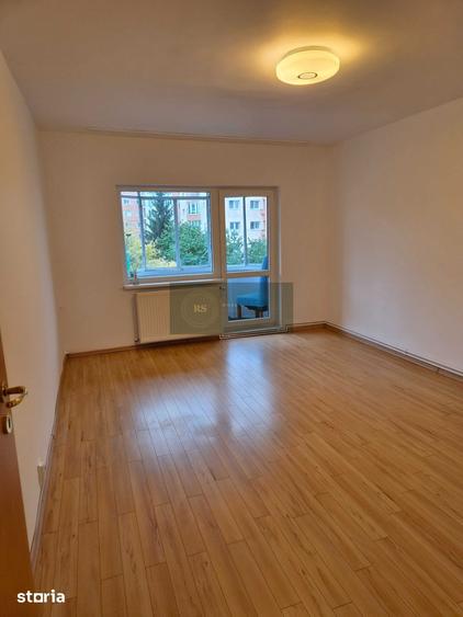 Apartament cu 2 camere în Est