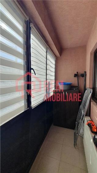 Apartament cu 2 camere decomandat în Fundeni
