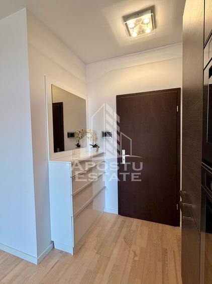 Apartament cu 2 camere semidecomandat, mobilat în Braytim
