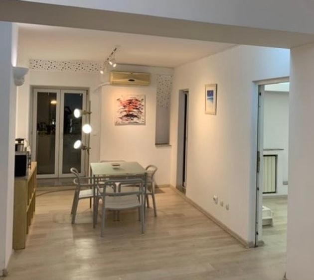 Apartament cu 3 camere decomandat în Unirii