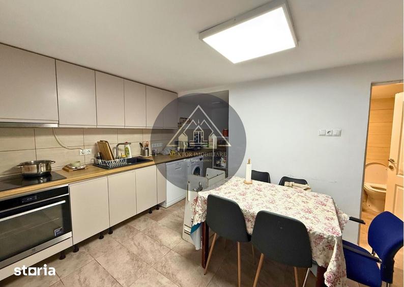 Casă cu 2 camere cu Teren 719 Mp în Central