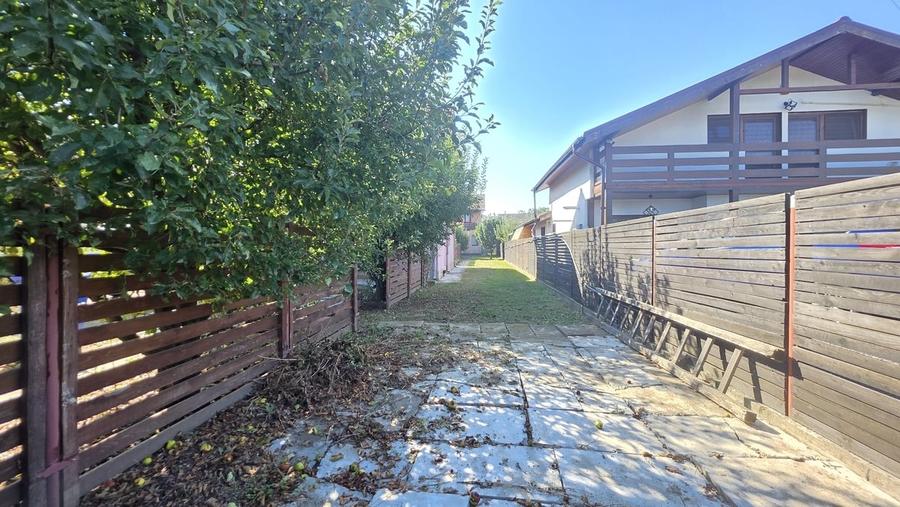 Casă cu 6 camere cu Teren 640 Mp în Grădiștea
