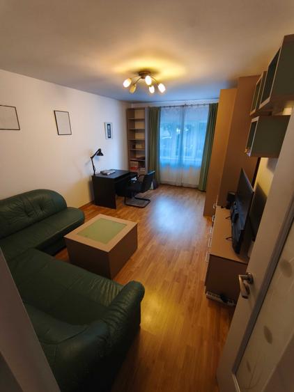 Apartament cu 2 camere decomandat în Dosu Bricii