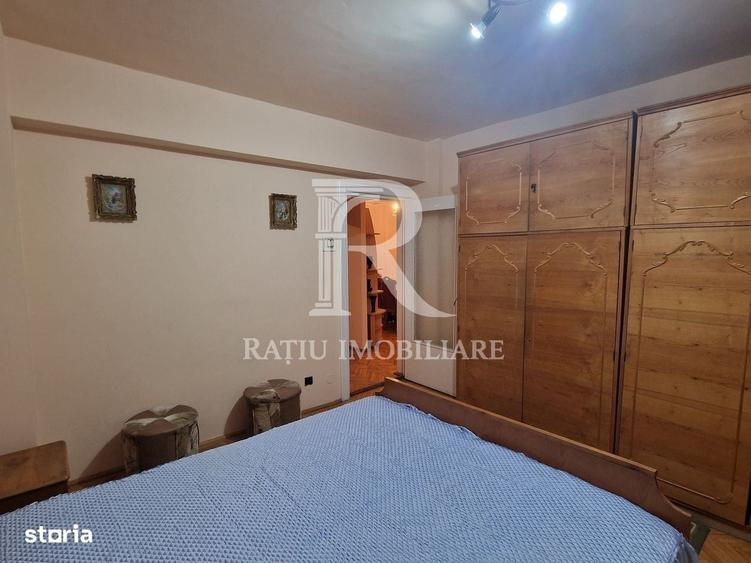 Apartament cu 4 camere decomandat în Decebal