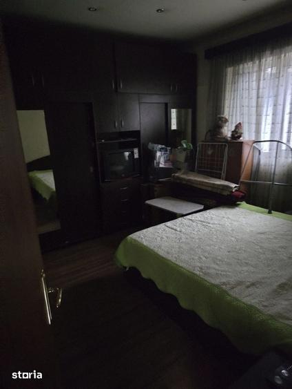 Apartament cu 2 camere decomandat în Gara de Nord