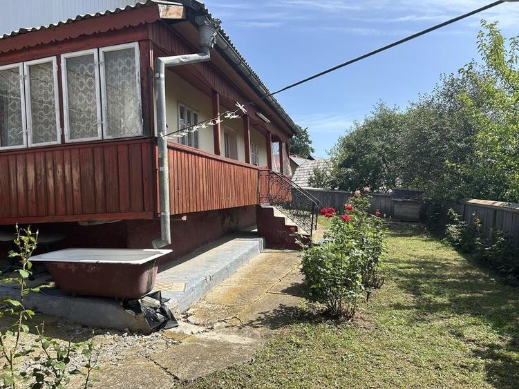 Casă cu 2 camere în Comănești