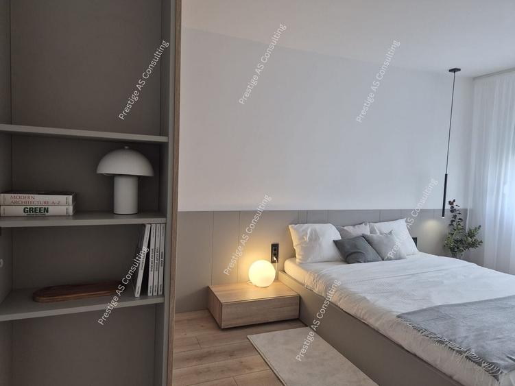 Apartament cu 3 camere semidecomandat, mobilat în Circumvalațiunii