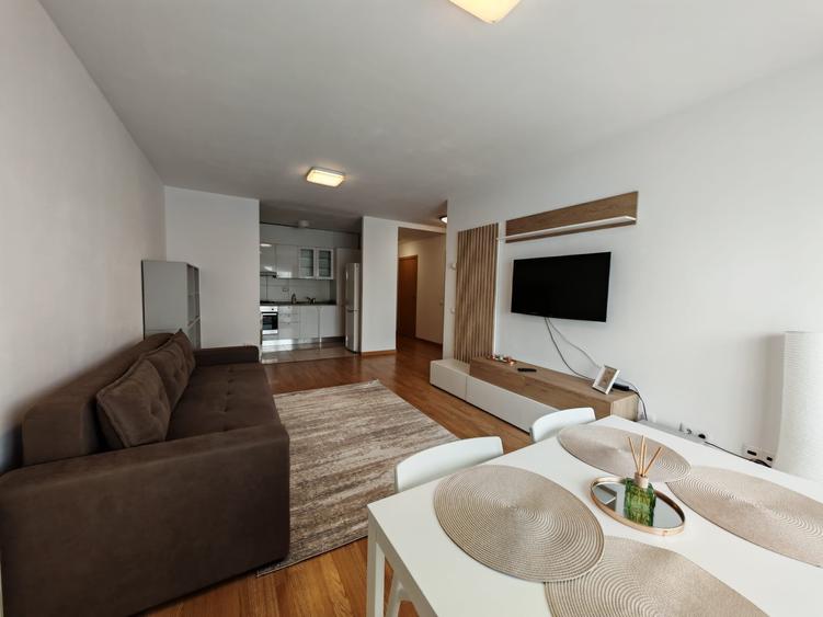 Apartament cu 2 camere decomandat în Costin Georgian