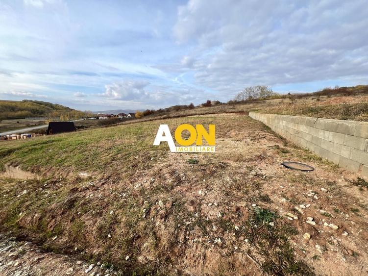 Teren Construcții intravilan de 827 mp, în Ciugud