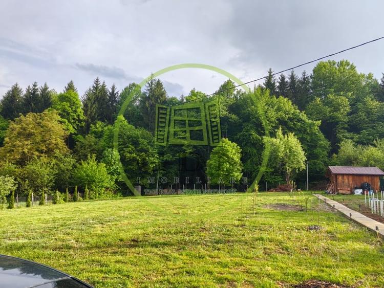 Casă individuală cu 4 camere cu Canalizare în Exterior Sud