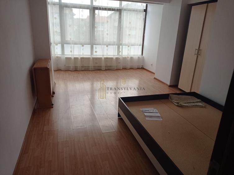 Apartament 2 camere de închiriat – zonă centrală - 3