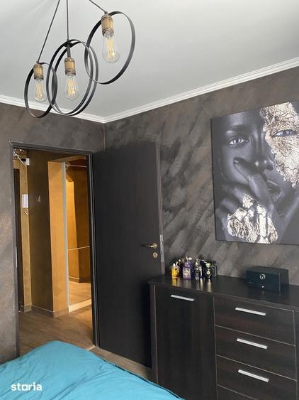 Apartament cu 2 camere decomandat în Tei