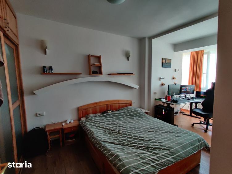 Apartament cu 4 camere în Zorilor