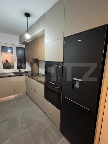 Apartament cu 3 camere decomandat, mobilat în Nord-Vest