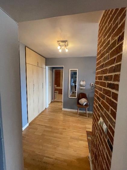 Apartament cu 2 camere decomandat, mobilat în Băneasa