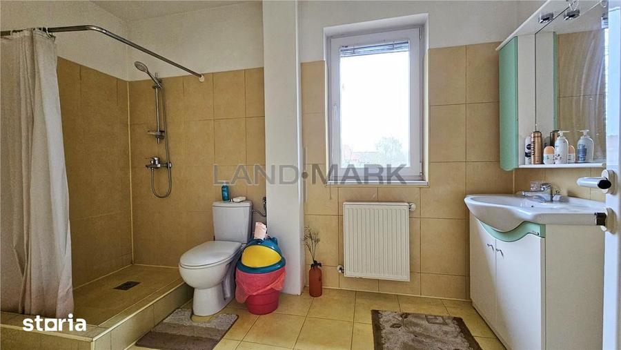 COMISION 0% CasaVila spatioasa cu teren generos in Blascovici - 3