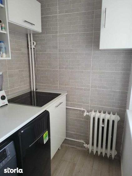Garsonieră decomandată în Drumul Taberei