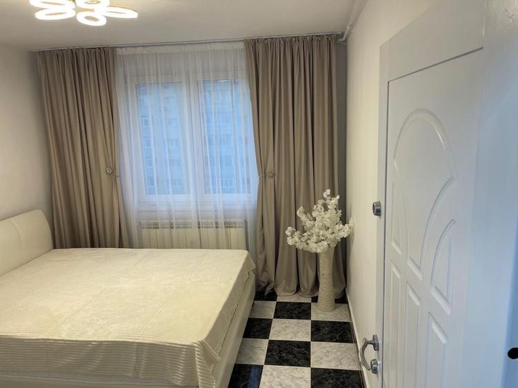 Apartament cu 3 camere decomandat în Dobroești