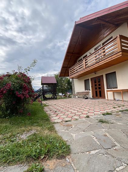 Casa la munte P+1 curte 1800mp si anexe la 10 km de Vatra Dornei - 4