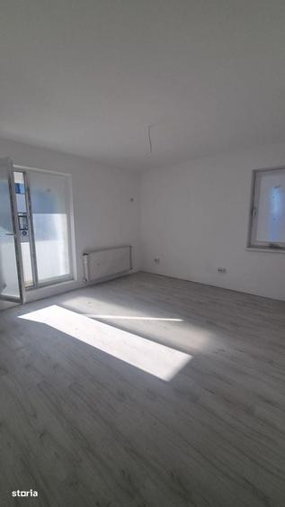 Apartament cu 3 camere în Vest