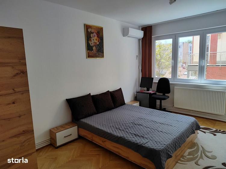 Apartament cu 2 camere în Complex Studențesc