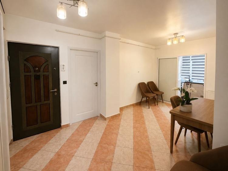 Apartament cu 2 camere decomandat în Mărăcineni