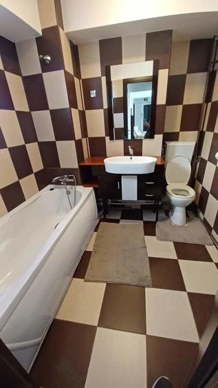 Apartament cu 2 camere semidecomandat, mobilat în Drumul Găzarului