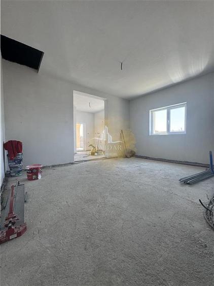 Duplex cu 3 camere cu Canalizare în Moșnița Nouă