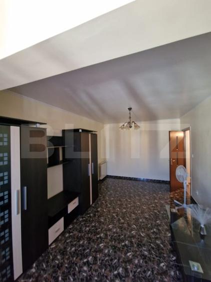 Apartament cu 2 camere decomandat, mobilat în Beclean