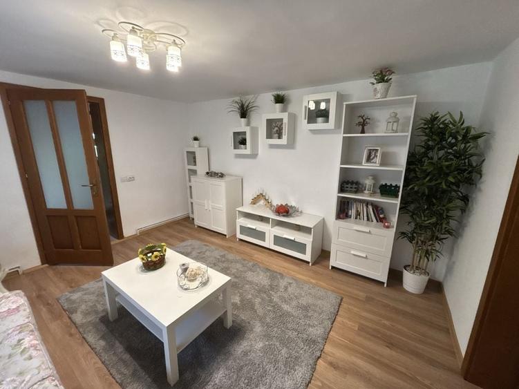 Casă cu 3 camere în Lunca