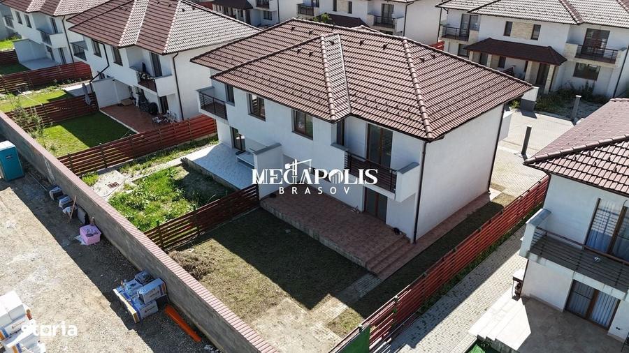 Casă cu 4 camere în Sânpetru