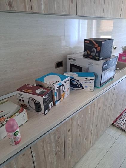 Apartament cu 2 camere decomandat, mobilat în Tractorul