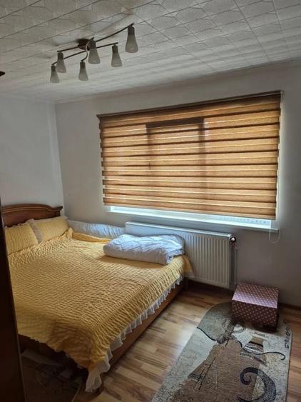 Apartament cu 4 camere decomandat în Găvana